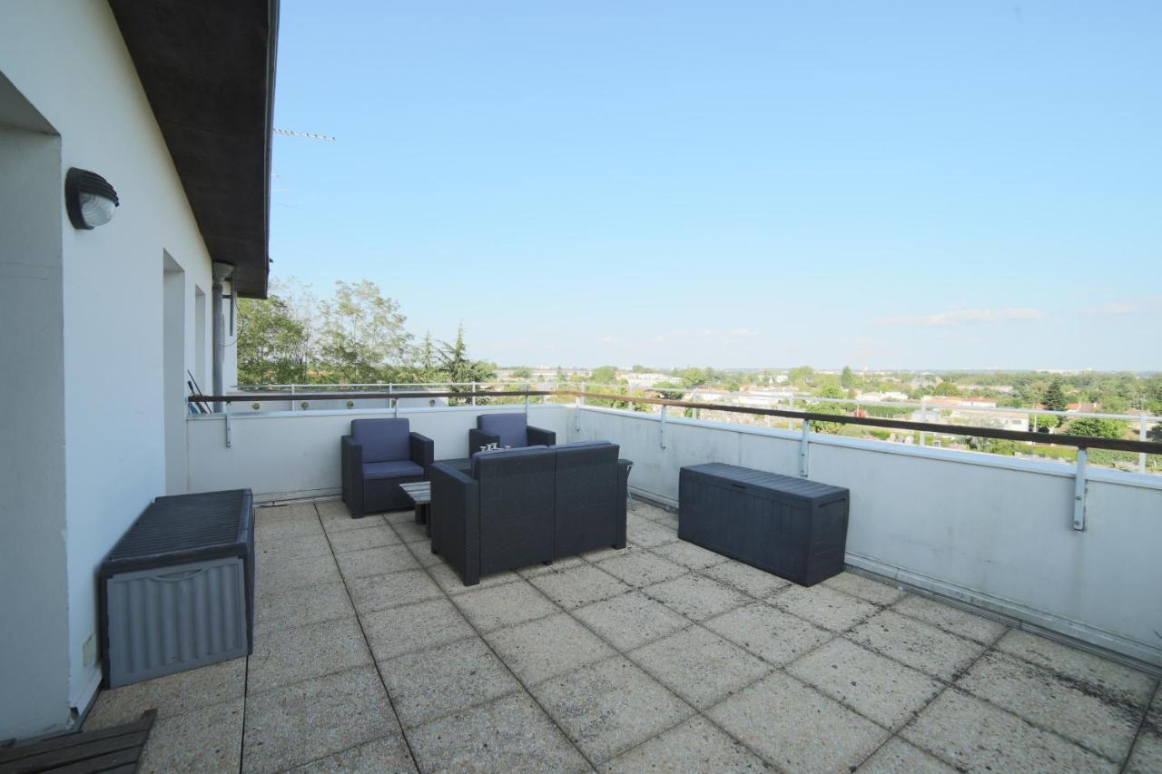 Proche Bordeaux Appartement 75 M2 Rooftop Bruges Kültér fotó